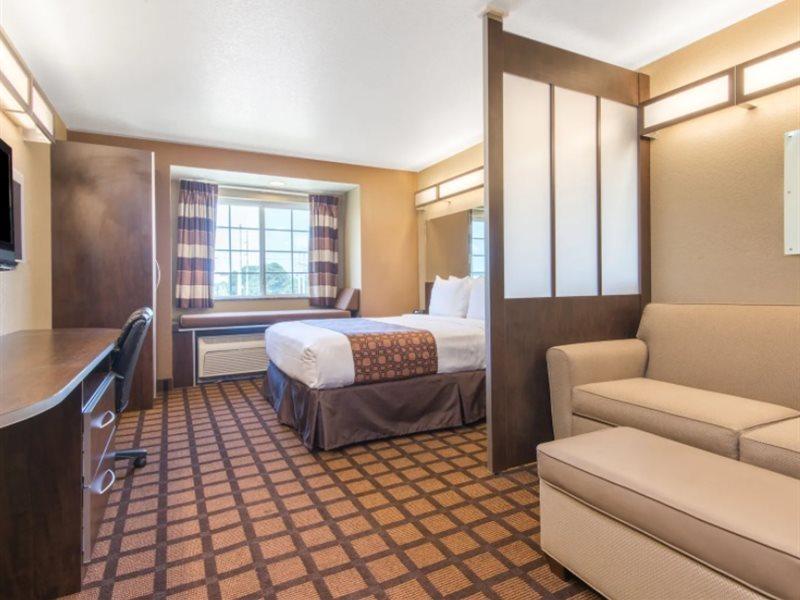 Microtel Inn And Suites Montgomery Eksteriør bilde