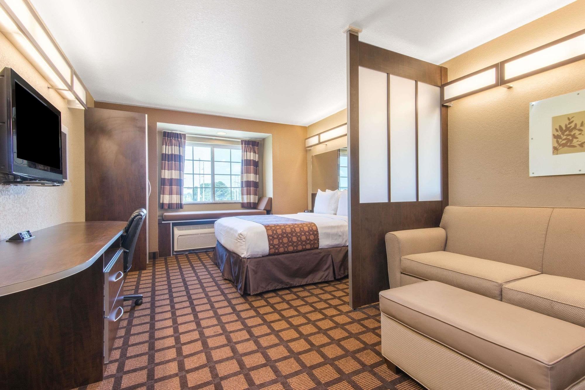 Microtel Inn And Suites Montgomery Eksteriør bilde