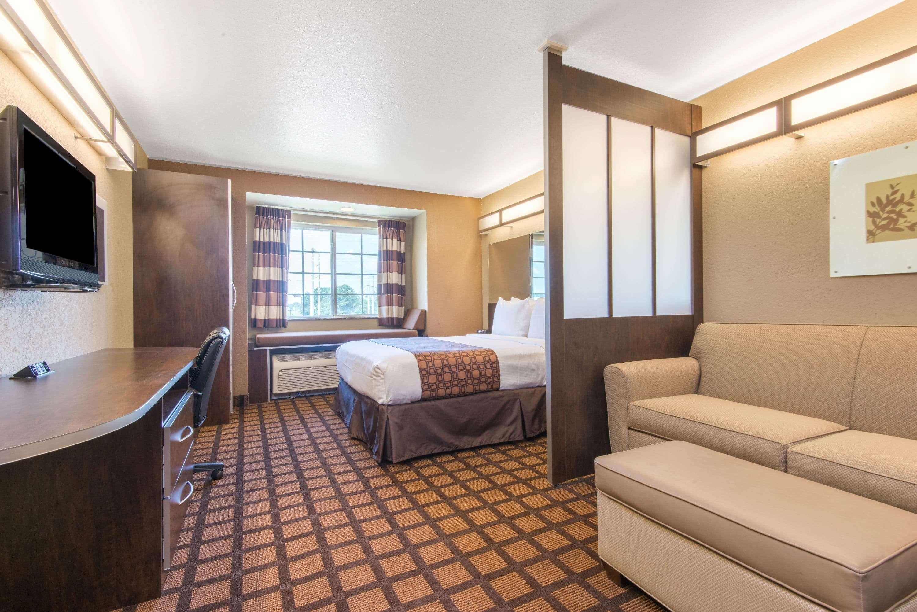Microtel Inn And Suites Montgomery Eksteriør bilde